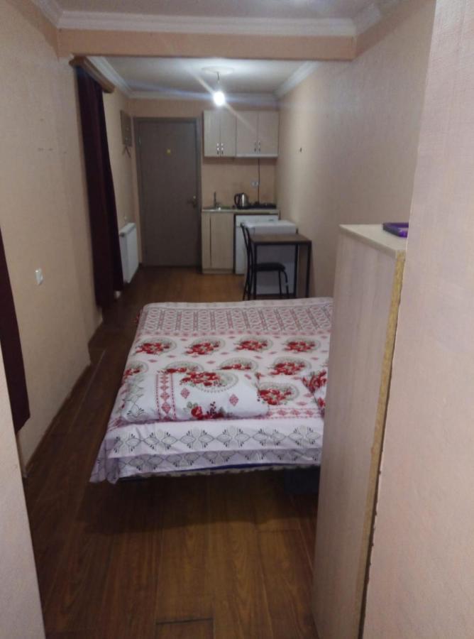 Vake-House Hotel Tbilisi Exterior foto