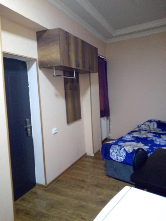 Vake-House Hotel Tbilisi Exterior foto